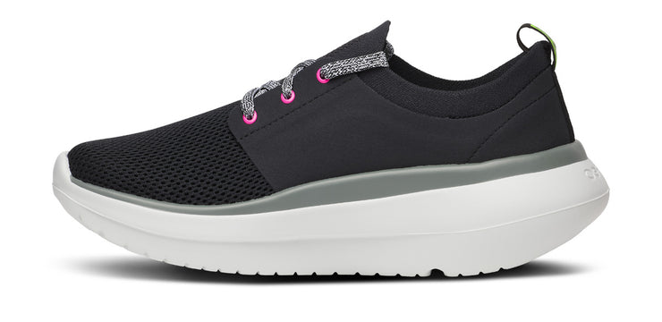 Women's OOmy Stride Shoe - White/Black